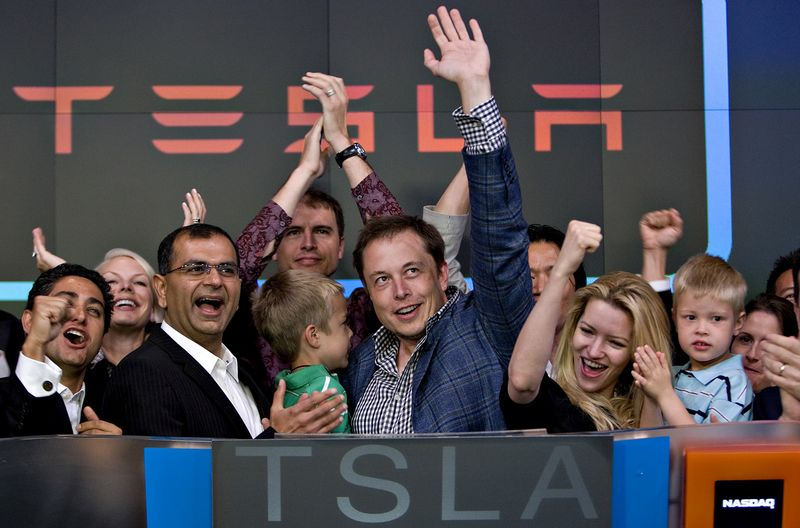 On this day 12 years ago, $TSLA had its IPO day. If you had bought the stock then at the opening for $3.40 ($17 pre-split), you'd be up over 20,000% today.🤯