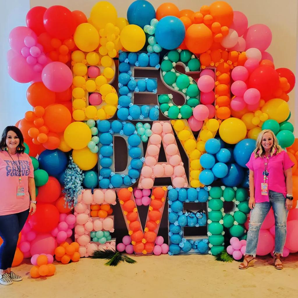 wetzelke83's tweet photo. @GYTOLeadOn was a LIFE-CHANGING experience that I am BEYOND grateful for being able to attend! Every session, every MOMENT, every word spoken into my heart, every dance move has changed me, and I am a #GYTO-lifer. I can not wait to bring more staff next year to Dallas!!!! https://t.co/9KBEJuMFPW