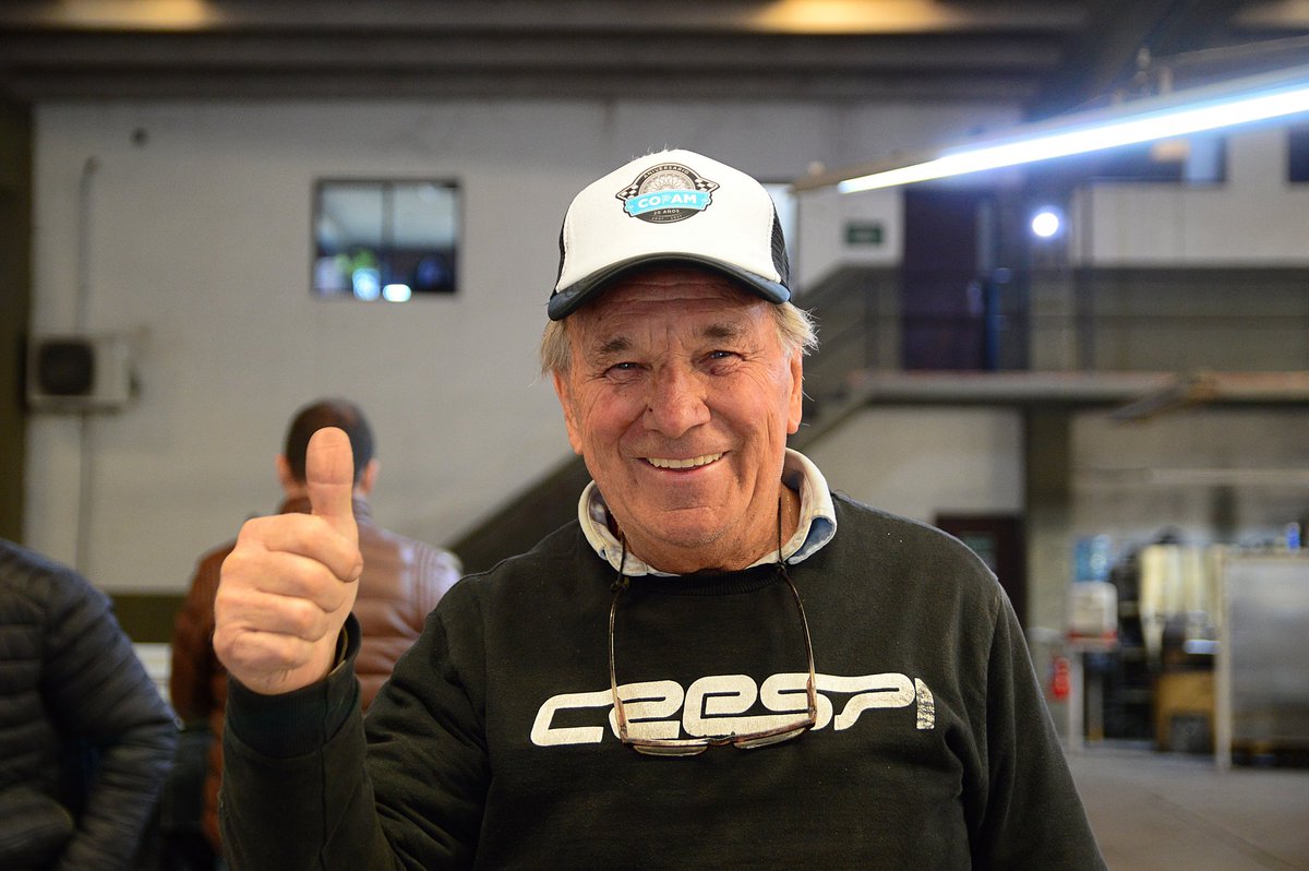 DeportesPBA's tweet photo. ¡Apoyando la cadena de valor que genera el #Automovilismo! ⚙️

🏁 El Subsecretario de Deportes @drjavierlovera, en su carácter de Presidente de la Comisión Provincial de Automovilismo y Motociclismo Deportivo (#COPAM), visitó Crespi Competición, fábrica fundada en 1963. https://t.co/ltuhqRo2vh