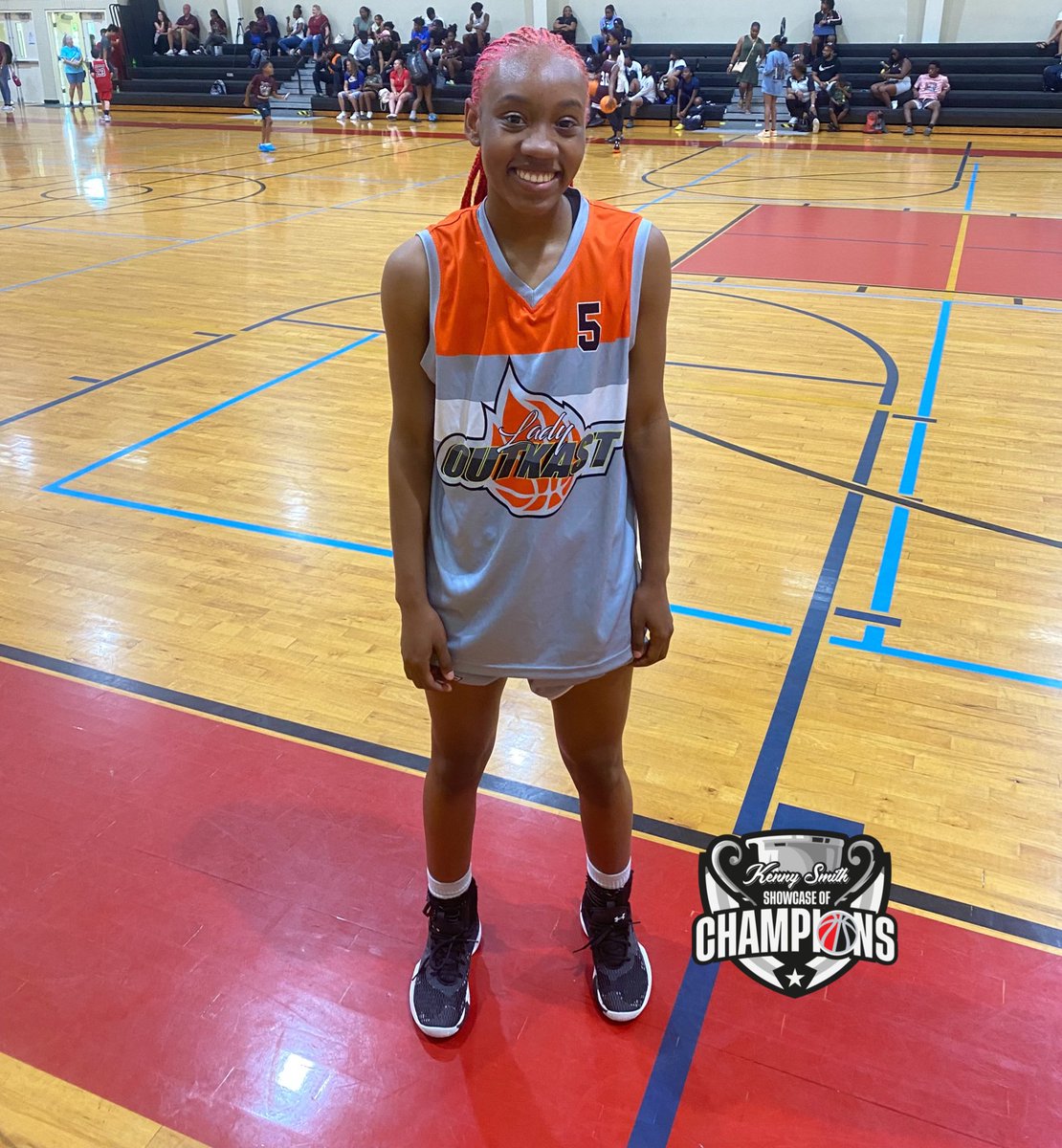 NGSHoops's tweet photo. 23’ G @Jakiyah_butts put on a nice showing over the weekend for the Outkast. Butts is quick off the dribble and knows how to get to her spots to score either at the rim or shooting from the perimeter. She kept the Outkast competitive and is player to watch out of Monroe Area HS. https://t.co/cpsyKsMjJf