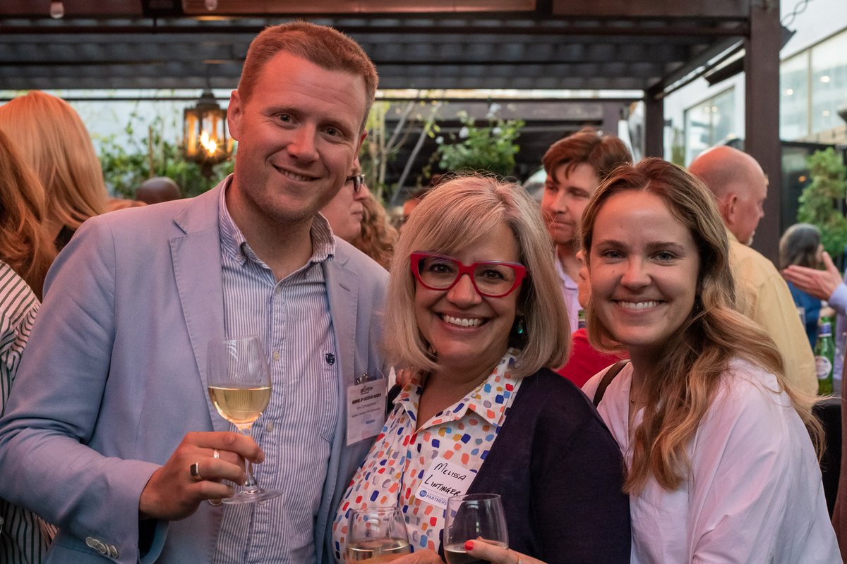EntPartners's tweet photo. Thanks to everyone who was able to attend the Entertainment Partners/AFCI networking reception on Monday night! #AFCIweek2022
@WeAreTheAFCI
#Film #filmmaking #filmcommission #filmlocation #filmlocations #taxcredits #productionincentives #filmmaker https://t.co/avD7tn6vHy
