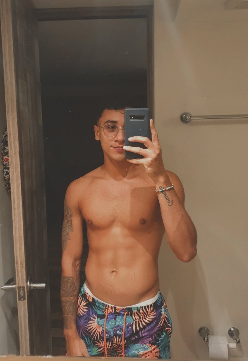 paomz_'s tweet photo. ⚡️💥 #Sexy  #boylove #Pride https://t.co/8mlkhj0gyl