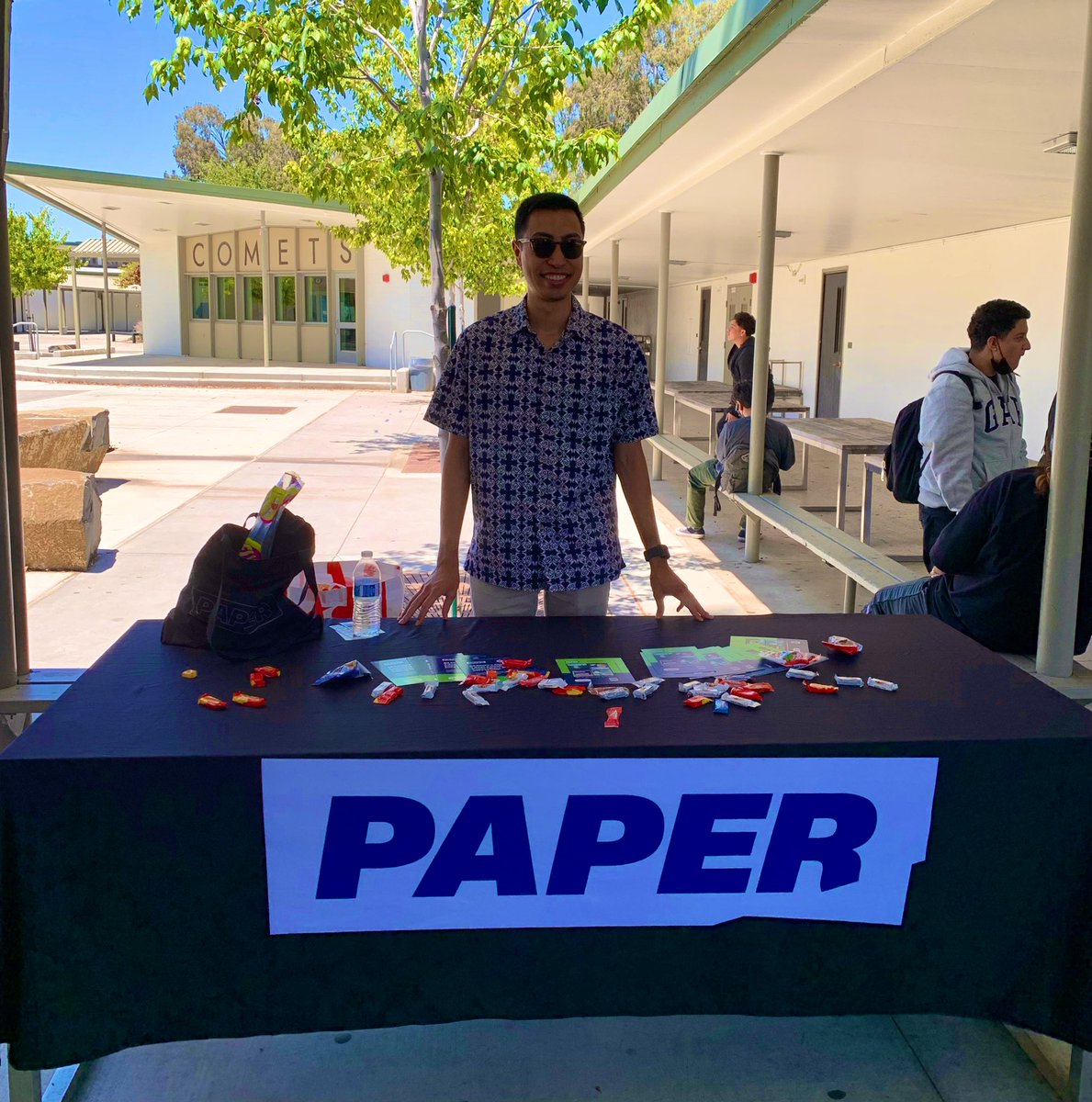 JI_Paper's tweet photo. Summer School and Summer Bridge at the Home of the Comets 💫 @paperlearning at the Wellness and Community Resource Fair ☀️🔹☀️🔹☀️ #SummerWithPaper https://t.co/IdY0Z6lTl1