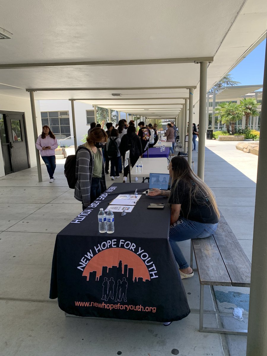 Summer School and Summer Bridge at the Home of the Comets 💫 <a href="/paperlearning/">Paper</a> at the Wellness and Community Resource Fair ☀️🔹☀️🔹☀️ #SummerWithPaper