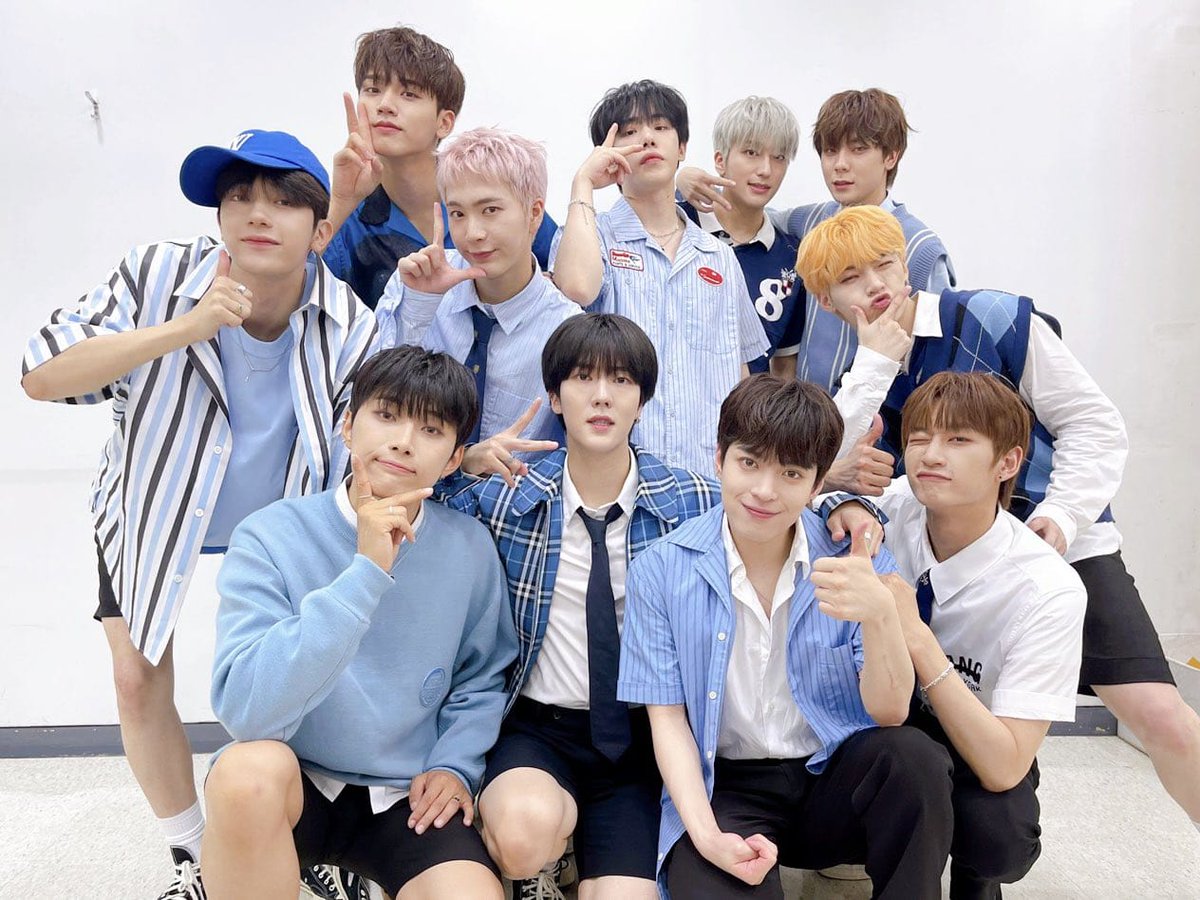 oekseu's tweet photo. Happy 1st anniversary Omega X 
🎉🎉🎉🎉🎉🎉🎉🎉🎉🎉🎉🎉🎉🎉

#OmegaXDebutAnniversary 
#OmegaX1stAnniversary
#오메가엑스_와_함께_년
#1st_year_with_OmegaX
@OmegaX_official @OmegaX_members https://t.co/02NlQ4I6J5