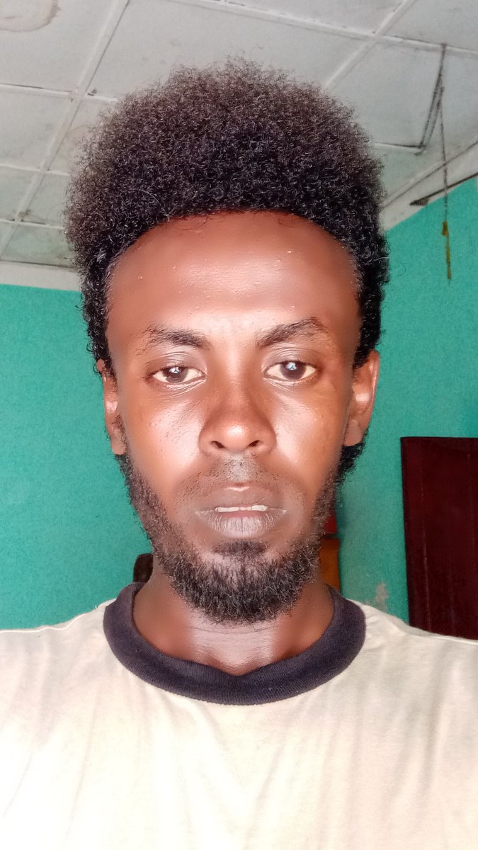 dahir_siid's tweet photo. https://t.co/oZiEqX4pPK