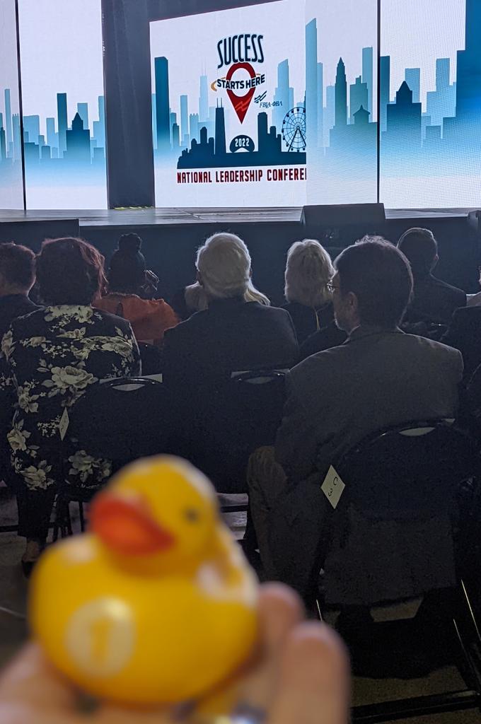 DHSBusinessMarketing tweet media