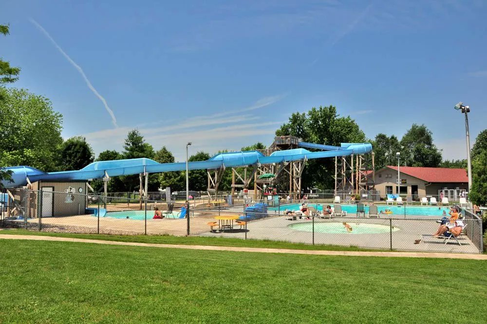 rvlife's tweet photo. Updated: Visit A Yogi Bear Park. 
If you’re searching for a perfect vacation spot, weekend getaway, or a place for family gatherings, check out Yogi Bear’s Jellystone Parks.
@campjellystone #rvparks #rvcampgrounds #campgrounds #rvcamping #camping #rvlife 
https://t.co/hEWhPyoUtU https://t.co/UomhkQghsr
