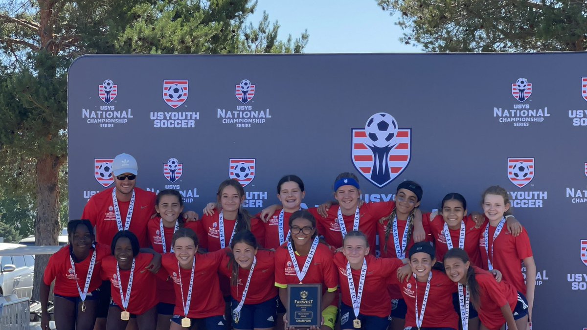 #ROADtoFL Proud soccer mom! These are some fierce little girls! Like I’d take them against ANYBODY, Any day! Congrats AZSC 09Girls!