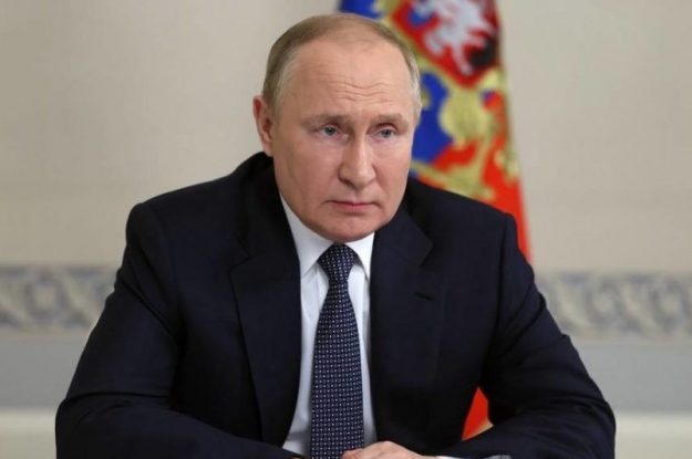 Presidente Putin advierte que Rusia responderá de manera recíproca ante despliegue OTAN en Finlandia y Suecia
bit.ly/3I0Cg9D

#VenezuelaPatriaDePaz