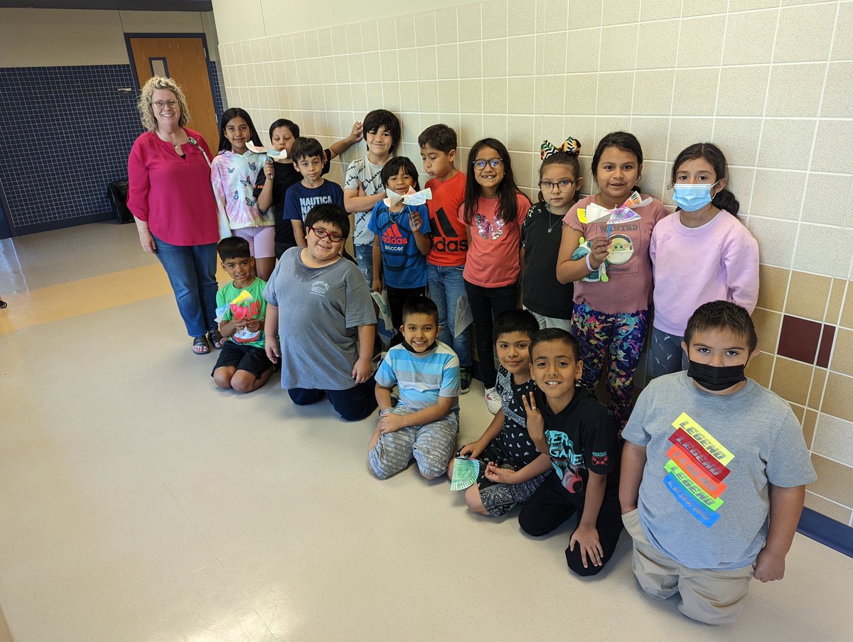 BrandyKaminski1's tweet photo. After many adjustments to our sketches and written instructions, we all ended up with working windmills! I loved doing this unit with 3rd grade PACE summer school student-led instruction takes a minute, but man, when they get it on their own, it's priceless.
#avcato #pacesummer https://t.co/0UKAzrIZfj