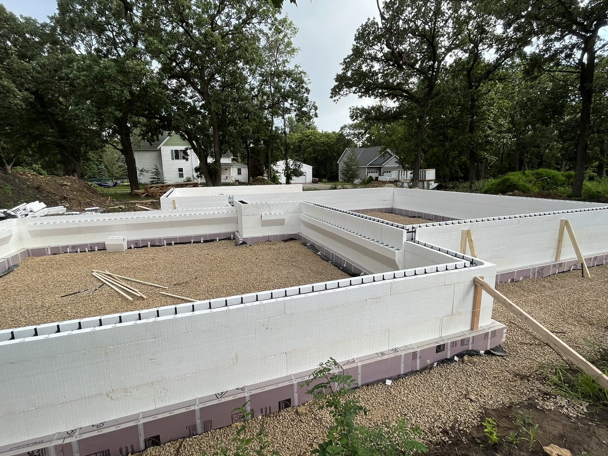 gteigland's tweet photo. So this has been our summer so far. #familybuild https://t.co/WZcxVK2Ooi