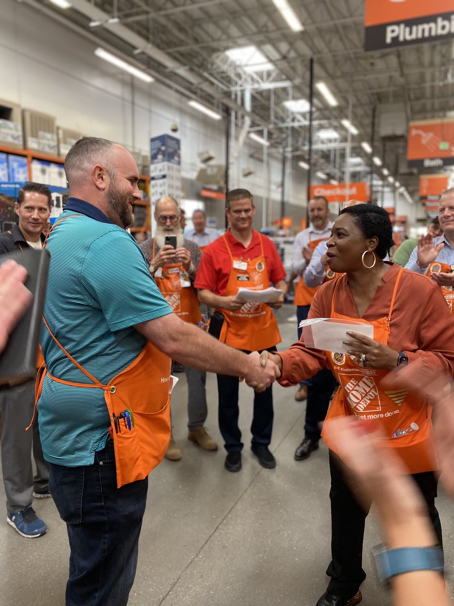 It was great having @AMCTHD in our store today and letting us show her our awesome team and how we continue to own the market. Thanks for stopping by. #4403TheBeast #HomeDepot #HardwareLegends