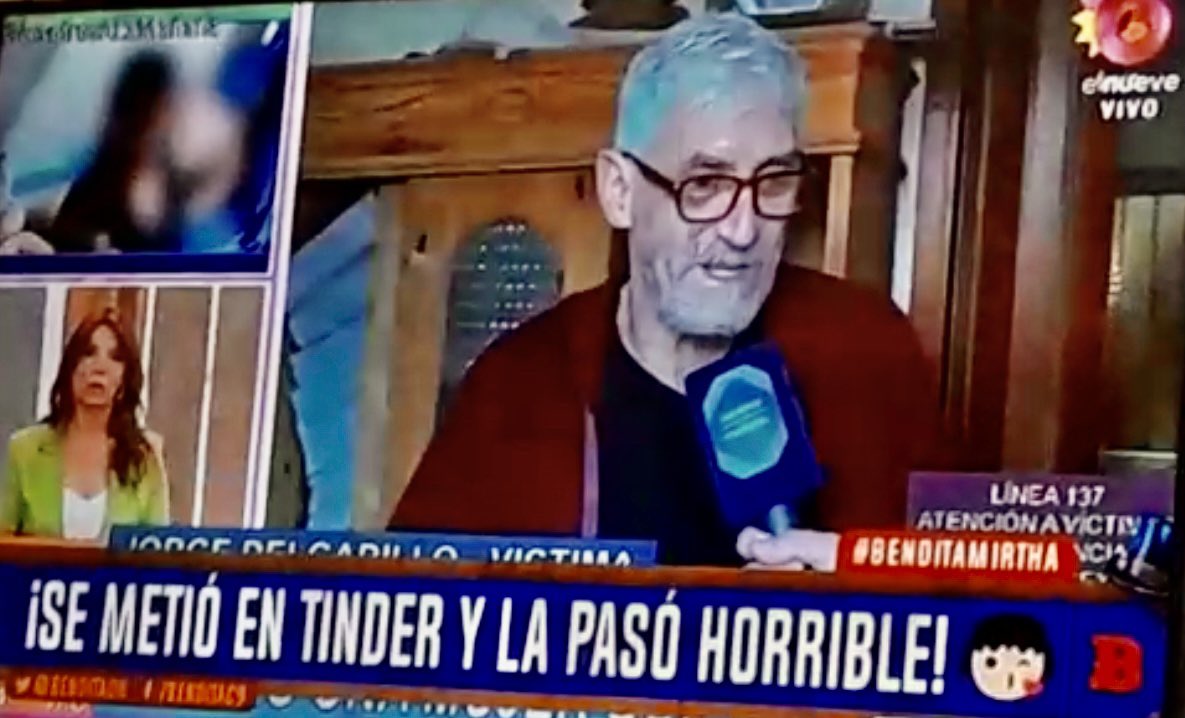 mdilenarda's tweet photo. #BARRIDAAA
Gracias @BenditaOk !
@Edi_hermida cuando hagamos Karaoke con #Jorge te avisamos !
Y @SoyPaganiok No te pongas celoso! Nadie NUNCA podrá reemplazarte en mi❤️
@lacorderoes @elbetocasella #GENIOS https://t.co/BY5m0wo8CN