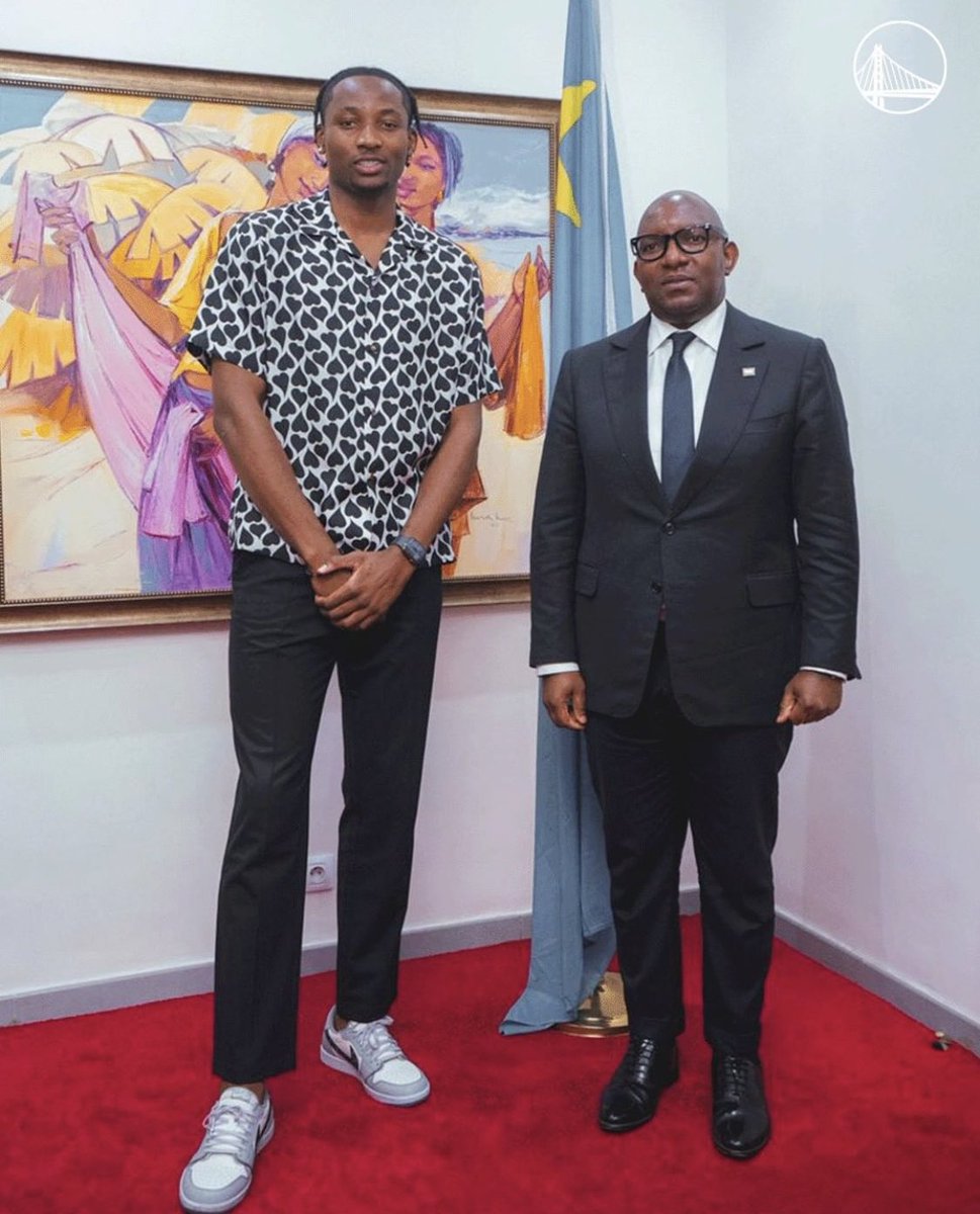 KylenMills's tweet photo. So cool that Warriors forward Jonathan Kuminga got to meet the DR Congo president &amp; prime minister. He became the first DRC player to win an NBA Championship. Kuminga said before the season he wanted to succeed to show kids in his home country that they can do it too. #dubnation https://t.co/fY3tBmiwUo