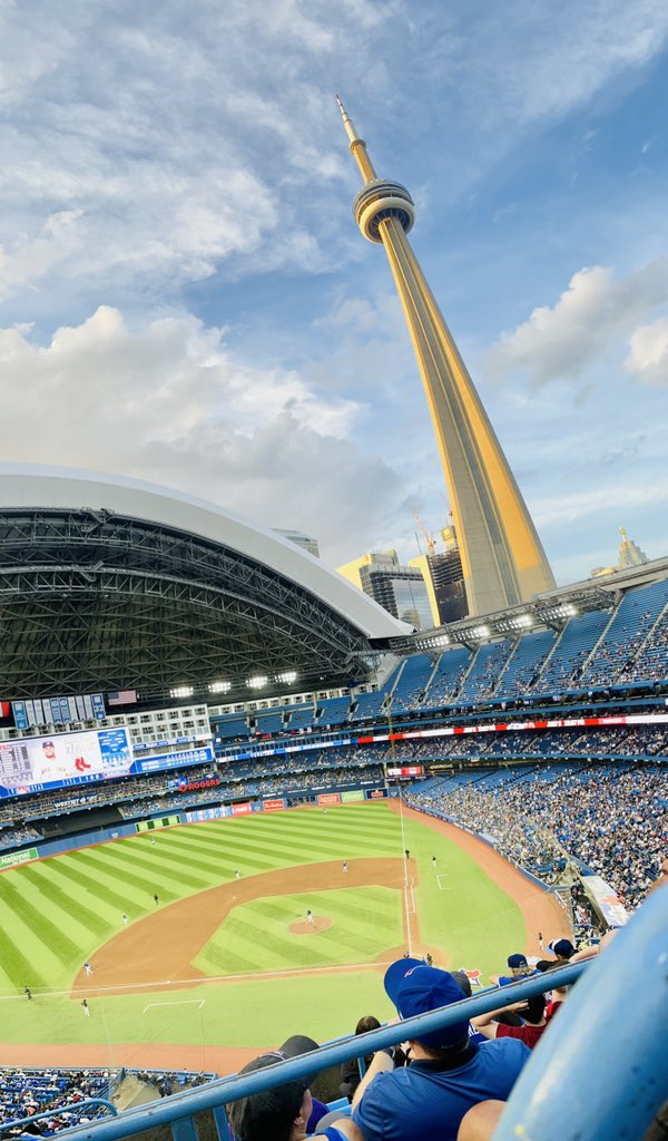 educuevasd's tweet photo. #NextLevel revancha de los @BlueJays vs los @RedSox https://t.co/iEAaVmgGXB