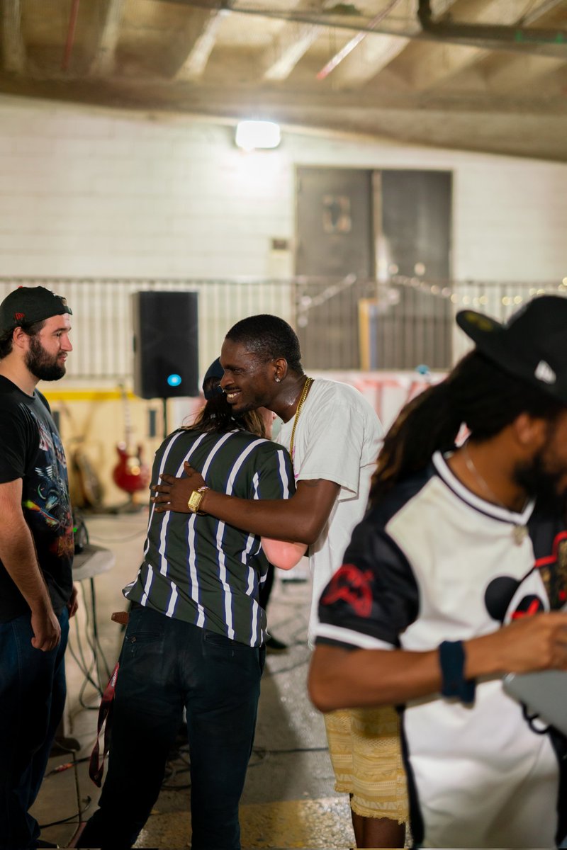 KhillaKeys's tweet photo. Best part of performing is meeting people that genuinely fuck with you. The best support you'll get will always be from strangers, so get out and meet people.
#HipHop #rap #atxhiphop #kingkeys #cruzanrap #utsa #livemusic #performance #Festival #music #popculture #motivation https://t.co/5M8HWVdMWi