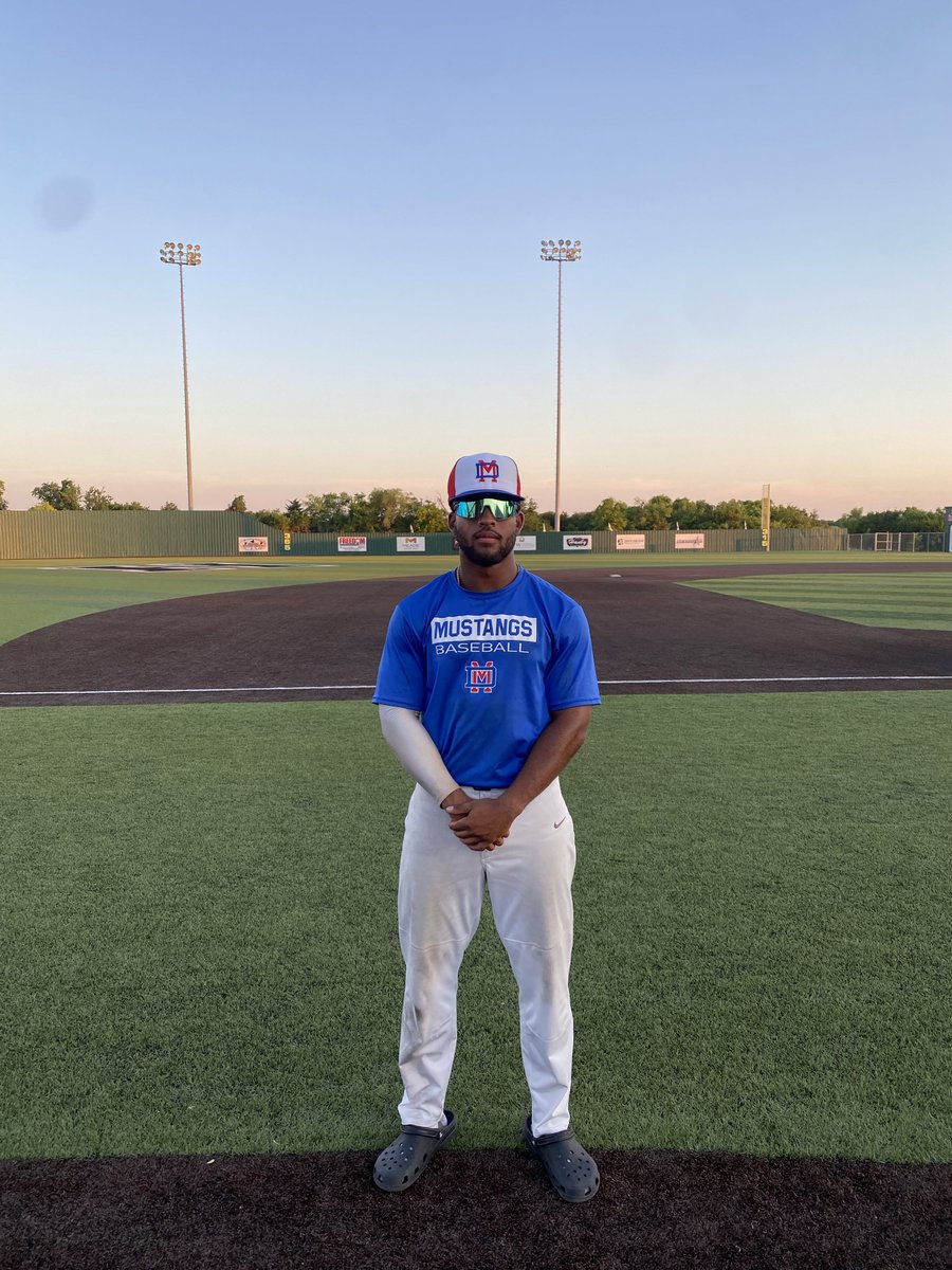 Five Tool Collegiate (@fivetoolcollege) on Twitter photo F: <a href="/MustangsDallas/">Dallas Mustangs</a> 3, Pro Source White 2
PoG: <a href="/Jeremy_Kennard4/">Jeremy Kennard</a> 3 IP, 3K, 0R / 1-3, 3B, 2 RBI, R F: <a href="/MustangsDallas/">Dallas Mustangs</a> 3, Pro Source White 2
PoG: <a href="/Jeremy_Kennard4/">Jeremy Kennard</a> 3 IP, 3K, 0R / 1-3, 3B, 2 RBI, R