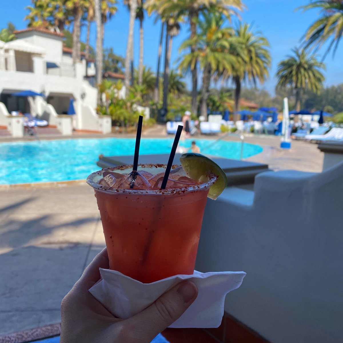 MezcalGal's tweet photo. Mezcalita at @RitzCarlton in Santa Barbara https://t.co/NBkeqS3mIQ