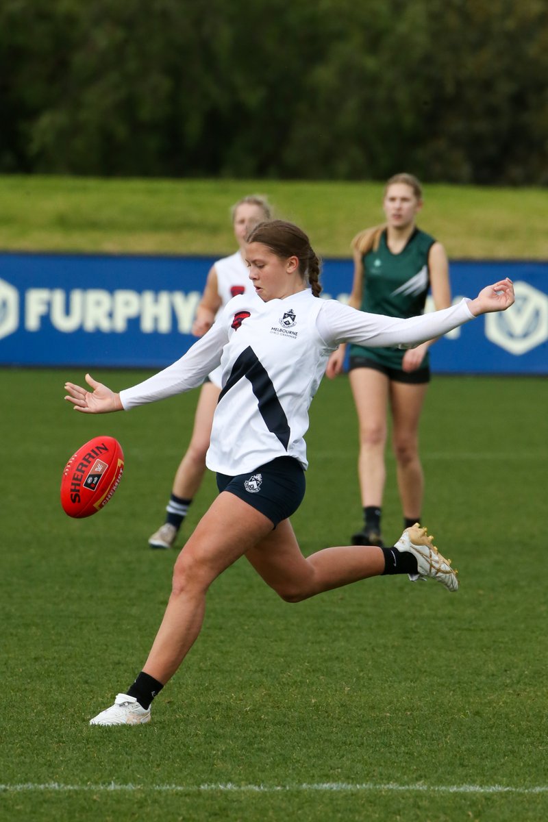 Congratulations to Grammarian J’Noemi Anderson on being drafted to @stkildafcw!  

The Saints selected her with pick 16 in last night’s @aflwomens draft. This year she played in our successful GSV Senior side (pictured) and has been suiting up for NT in the @NABLeague.