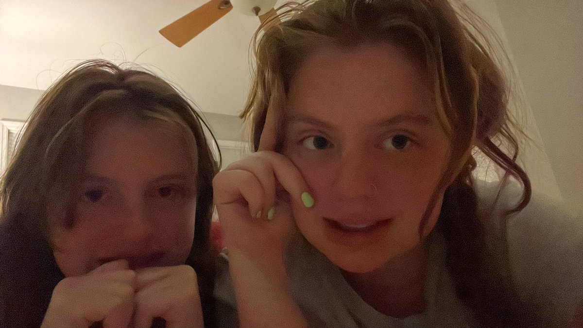 lilygerstein's tweet photo. twin flame 🔥 https://t.co/dNYzxBfgs0