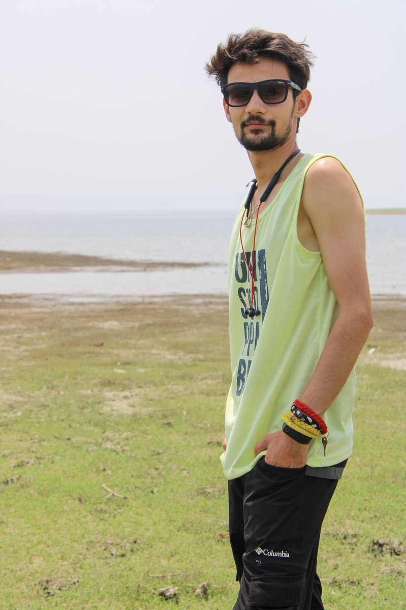 orav_2709's tweet photo. #insta #instagram #instagood #instadaily #love #follow #like #instalike #photo #likeforlikes #photooftheday #nature #happy #likes #picoftheday #art #followforfollowback #instamood #model #fashion #india #music #beauty #orav_2709 #saurav #sisodia #sauravsisodia #sisodiasaurav https://t.co/M70ErSrk4u