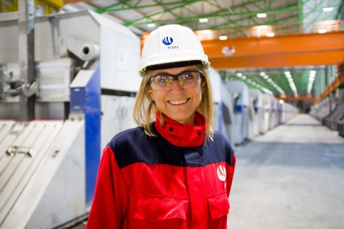 Alcircle's tweet photo. @NorskHydroASA Karmøy plant manager Ingrid Guddal promoted to operational director of recycling plant in #Cassopolis

➡️https://t.co/6rHhY3uXkG

@inGuddal #HydroKarmøy #IngridGuddal #aluminiumrecyclingplant #HydroHusnes #Søral #aluminiumextrusion #alcirclenews #AlCircle https://t.co/0bIgvfxtg1