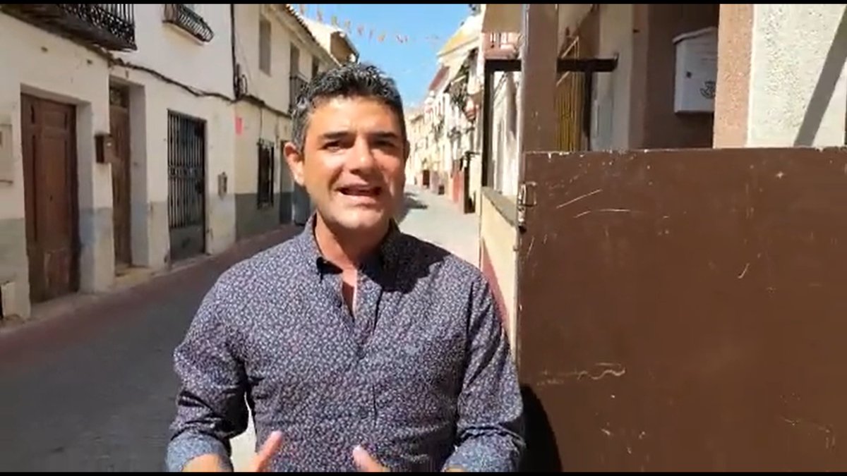 GECA. Consultora Audiovisual (@gecatv) on Twitter photo El magacín <a href="/7murciaconecta/">Murcia Conecta</a> registra 16.000 espectadores y un 7,4% de share en la tarde de <a href="/La7_tv/">La 7ª diferencia</a>.
🥰Obtiene un 46,5% de fidelidad.
⬆️Supera en un 82% el dato del canal en el miércoles (4,1%).
👨🦱Incrementa a un 10,4% en el target de 45-64 años.
#MurciaConecta <a href="/Enca_talavera/">Encarna Talavera</a> El magacín <a href="/7murciaconecta/">Murcia Conecta</a> registra 16.000 espectadores y un 7,4% de share en la tarde de <a href="/La7_tv/">La 7ª diferencia</a>.
🥰Obtiene un 46,5% de fidelidad.
⬆️Supera en un 82% el dato del canal en el miércoles (4,1%).
👨🦱Incrementa a un 10,4% en el target de 45-64 años.
#MurciaConecta <a href="/Enca_talavera/">Encarna Talavera</a>
