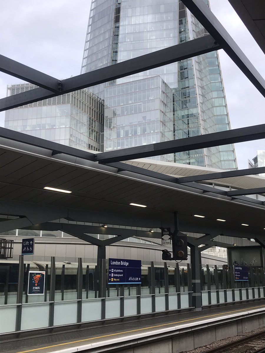 Martinfox2000's tweet photo. Lewisham NHS Podiatry .. we are on our way .. for your Vascular CPD update. Dopplers &amp; cuffs &amp; PPG sensors at the ready! Clue to one of our keys themes in this Shard shot? 👣🦵🫀 https://t.co/CtBdaDwfgs