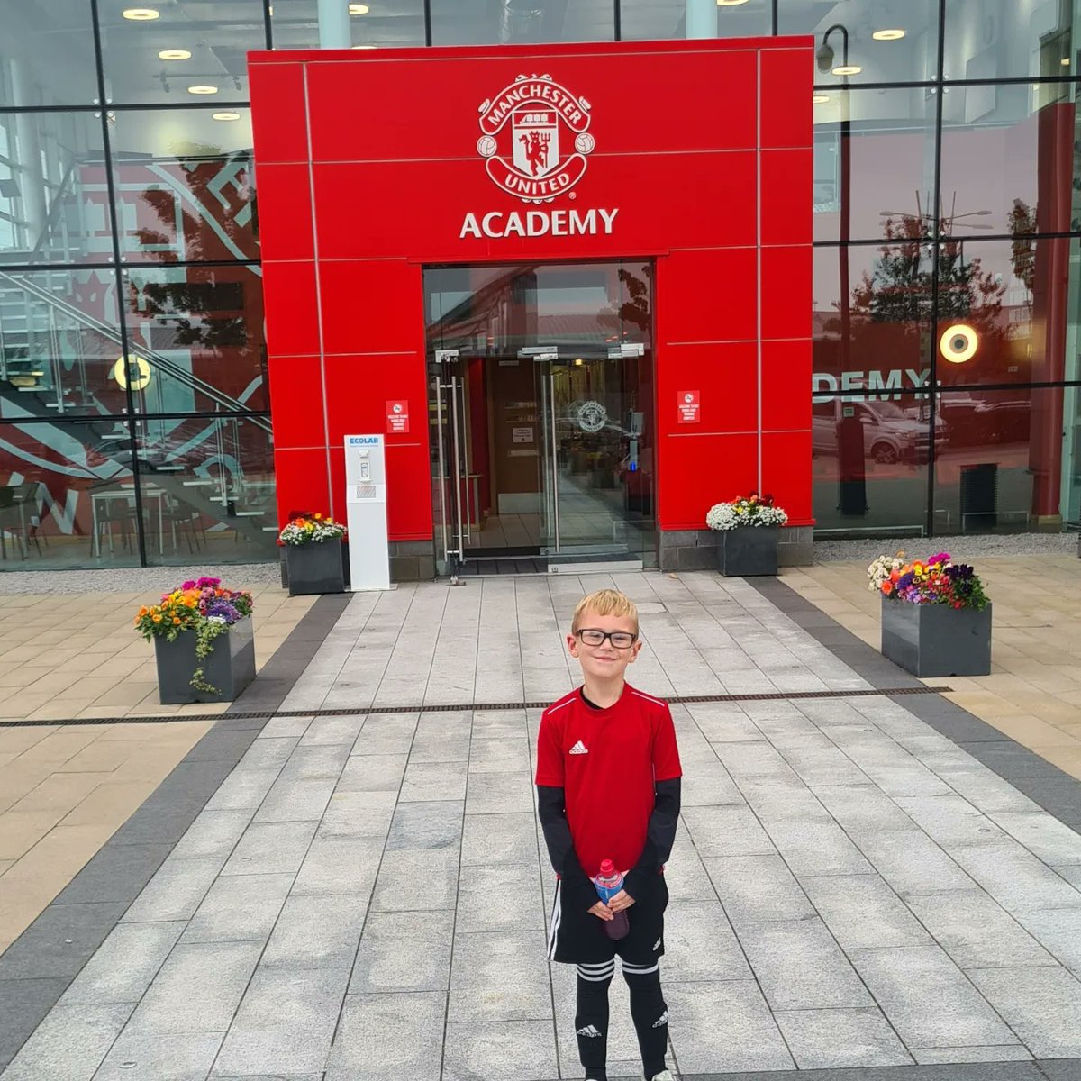 KenMufc87's tweet photo. #NewProfilePic https://t.co/h1w0lWmSlF
