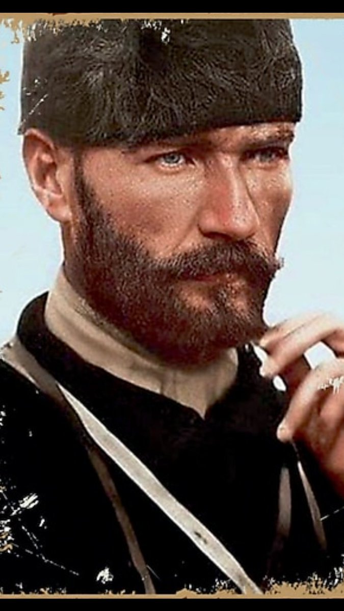 Ne demek YÜZYILIN LİDERİ? Dünya Tarihinin Lideri.. YÜZYILLARIN, BİN YILLARIN LİDERİ.
EN YAKIŞIKLISI AYRICA