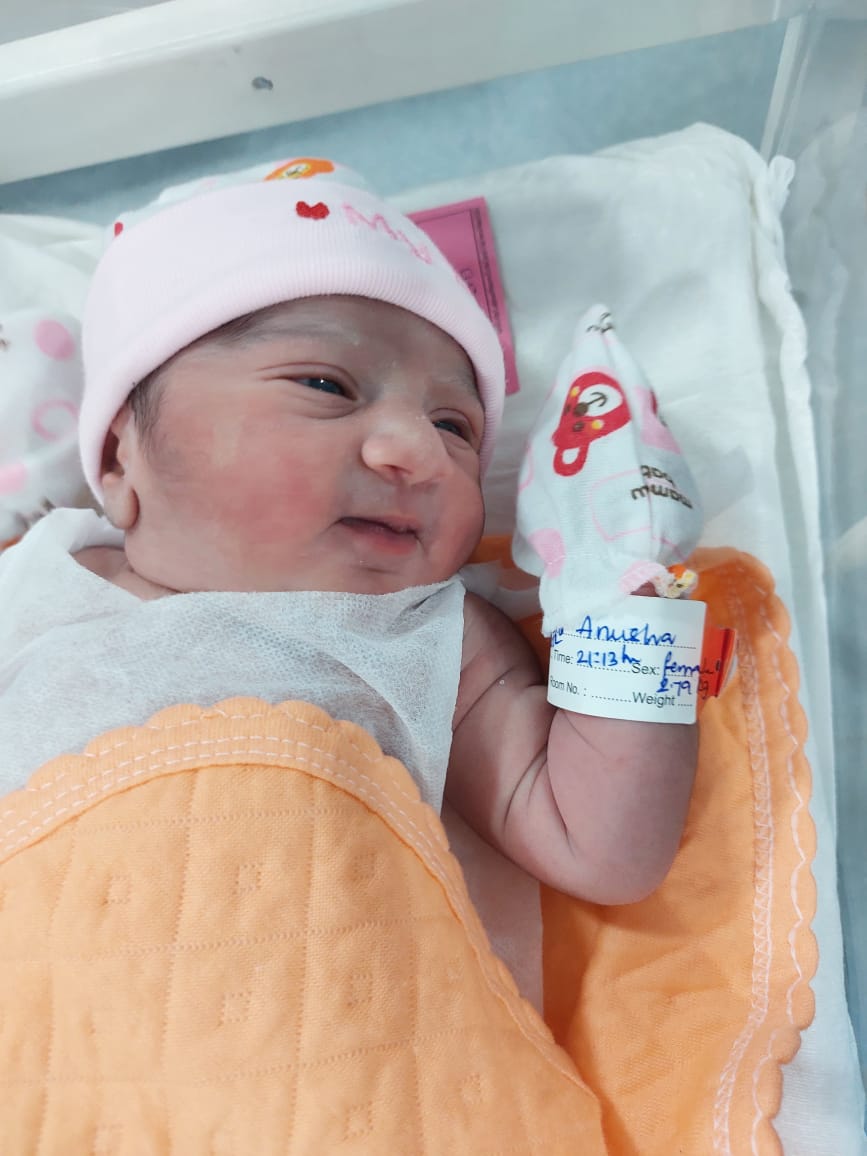 dineshdrona183's tweet photo. @ActorMadhavan Dear Maddy . My sister blessed with a baby girl .. Bless her to live her life as much as Rock like u Maddy ...... https://t.co/pu3vDvc4v5