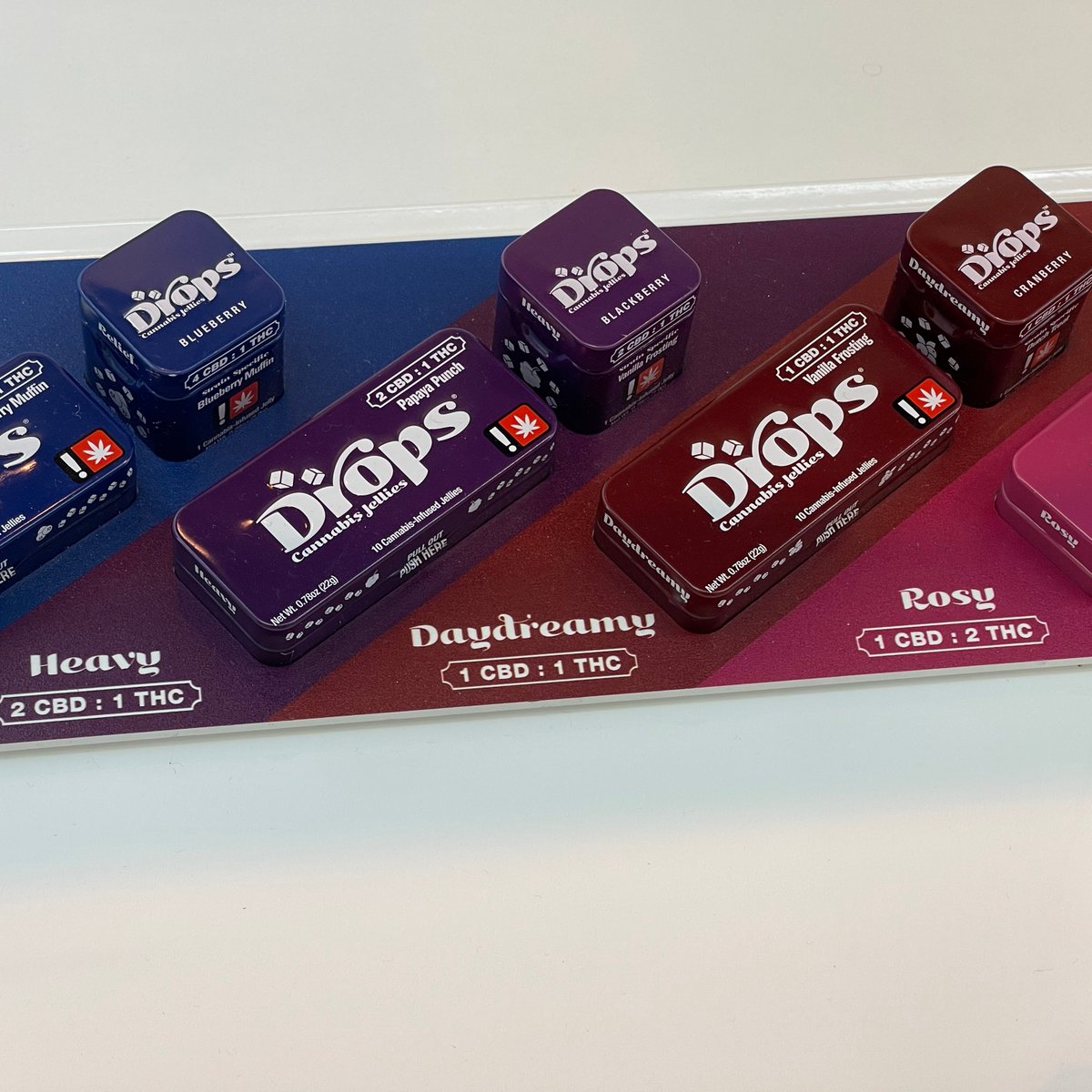 broscannabis's tweet photo. Try a few Drops this fourth available in assorted flavors!🎉
.
.
.
.
.
.
#503 #50tree #cannaqueen #pdxweed #dispo #cannabiscommunity #weedfunny #weeddeals #newdispensary #munchies #420sale #4202022 #420 #420deals https://t.co/sJ7aq6b4ZL