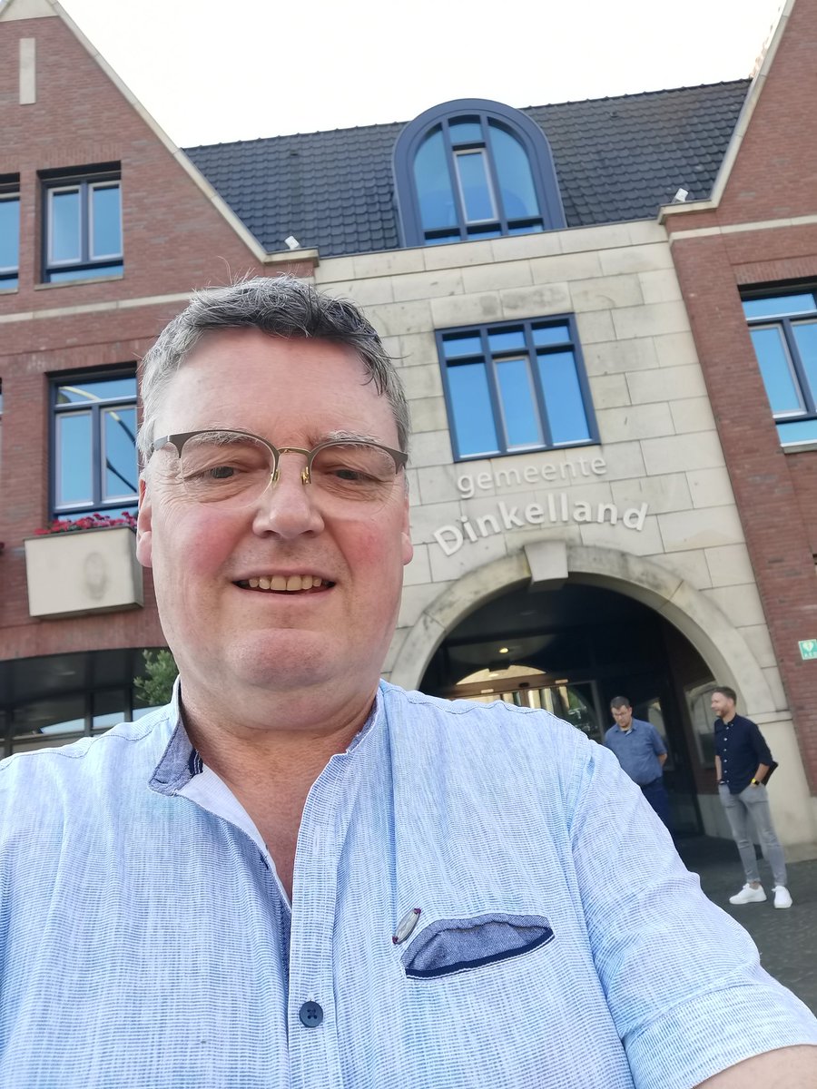 Arbeitssitzung im Rathaus Dinkelland. Es gibt viel zu besprechen um die Zusammenarbeit zu stärken. Mit <a href="/JGJJoosten/">JohnJoosten</a> <a href="/BennoBrand/">Benno Brand</a>