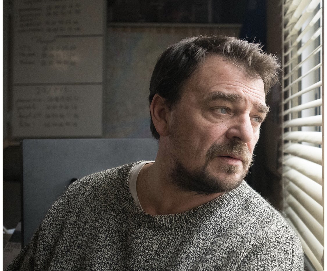 francetvpro's tweet photo. #Audiences @France2tv 

Leader hier soir avec la #fiction « Faux semblants » réalisée par #AkimIsker 

📌+de 3,1M tvsp et 16,5% de Pda ⭐️

 Avec #ThierryGodard #NoémieSchmidt #FrancisRenaud #MarcRuchmann 

#création @Francetele https://t.co/tX14AqsmwP