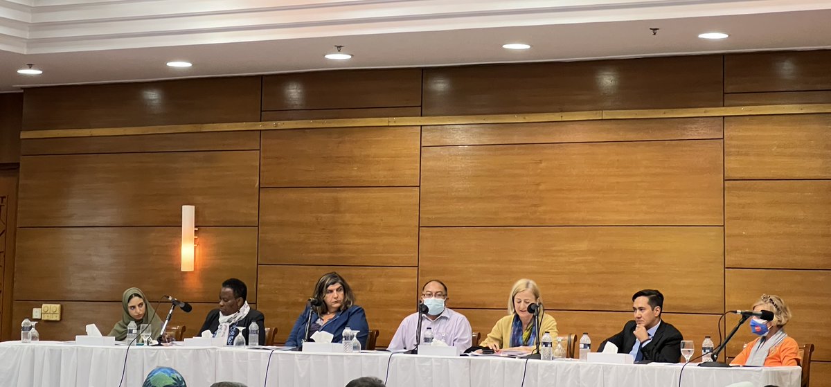 UNDP_BD's tweet image. Nat Resilience Prog @NRP_BD is a unique partnership among 🇧🇩Gov, @UNDP, @unwomenpacific  &amp;amp; @UNOPS to sustain the resilience of human &amp;amp; economic development in #Bangladesh supported by @SwedeninBD 🇸🇪 &amp;amp; @FCDOGovUK🇬🇧. The Exe Board of @UNDP, @UNFPA &amp;amp; @UNOPS met the team yesterday.