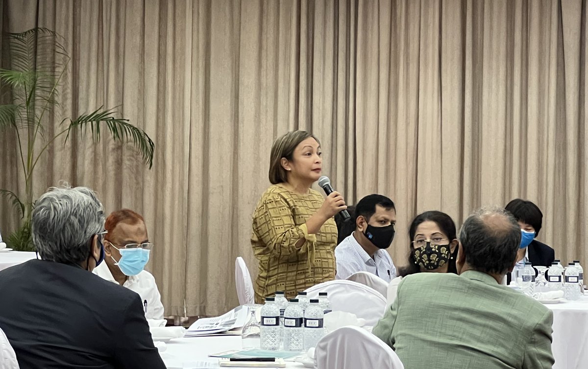 UNDP_BD's tweet image. Nat Resilience Prog @NRP_BD is a unique partnership among 🇧🇩Gov, @UNDP, @unwomenpacific  &amp;amp; @UNOPS to sustain the resilience of human &amp;amp; economic development in #Bangladesh supported by @SwedeninBD 🇸🇪 &amp;amp; @FCDOGovUK🇬🇧. The Exe Board of @UNDP, @UNFPA &amp;amp; @UNOPS met the team yesterday.