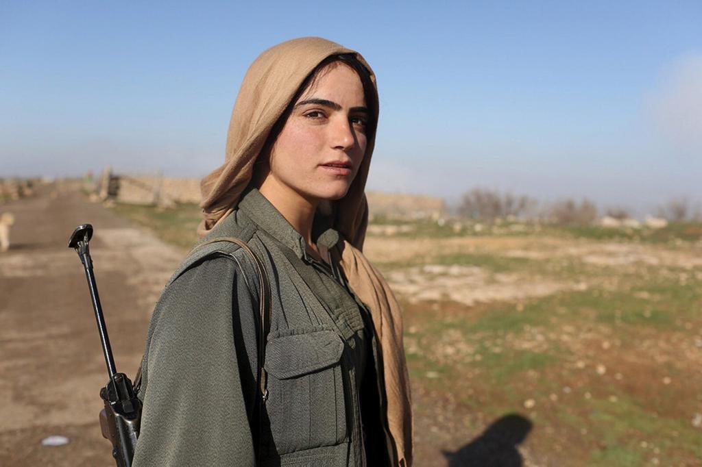 manolo_loop's tweet image. Il #PKK insieme a #YPJ/#YPG combatte l’#ISIS e lotta per una società aperta a ogni credo religioso, ecologista, femminista e contro le diseguaglianze.

La #Turchia protegge i jihadisti e bombarda i civili.

Chi è il terrorista?

#PKKisNotTerrorist #delistPKK #TwitterKurds #NATO