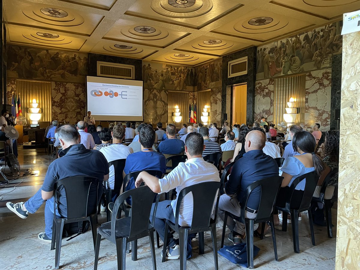 Second plenary lecture of @supramol2022 by <a href="/sgoldup/">Steve Goldup</a>. #supramol2022