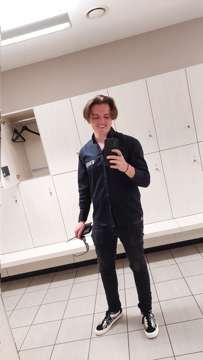 Its_michaelhigh's tweet photo. 6 months left till end of the year, let's make the best out of it! https://t.co/eu4iBUEaKf