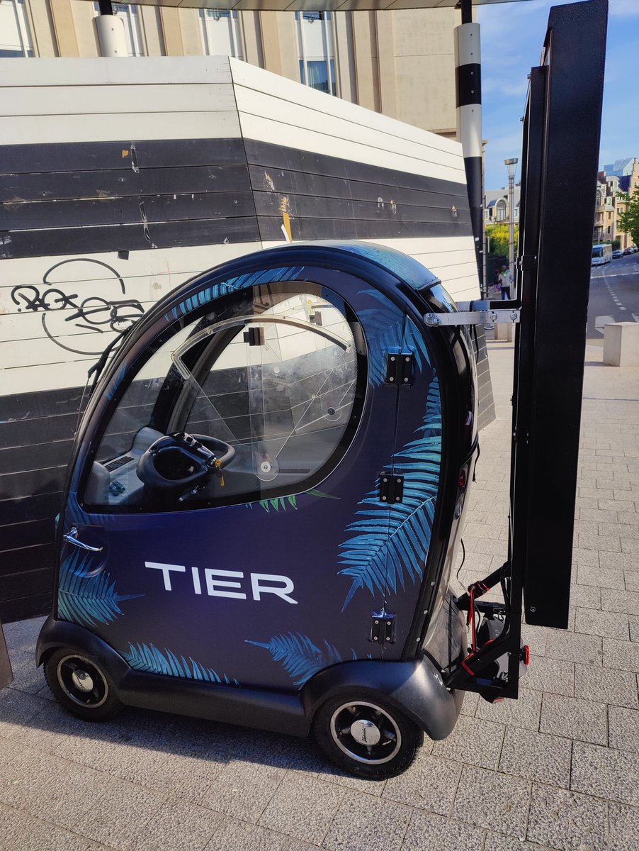 mmmart1's tweet photo. #spottedinbrussels small & light electric vehicles used by @tier_mobility for their new campaign. Even though we're arguably overwhelmed by ads in the city, refreshing to see younger cies using these vehicles instead of heavier ICE vehicles #itsthelittlethings #smallisbeautiful https://t.co/rCC9KCfY8d