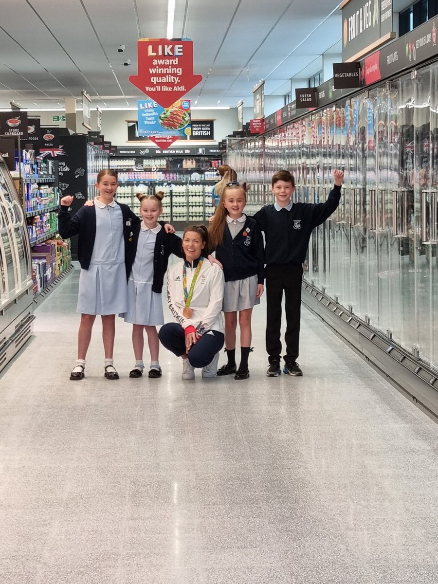 Lisa28362756's tweet photo. @Y6StocktonWood https://t.co/hhRRWjjxc6