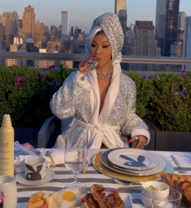 Pop Base on Twitter "‘ITS ELECTRIC’ trends following the preview of