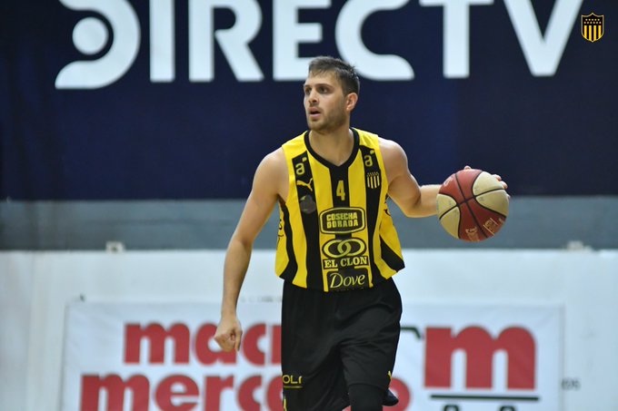 ¡NO SIGUE!❌🟡⚫
Diego Garcia No Continuará En <a href="/BasketCAPuy/">PEÑAROL | Basketball</a> 🏀. La Dirigencia Aurinegra Decidió No Renovar Su Contrato Con El Aurinegro Y Por El Montevideo El Jugador Quedara Libre.