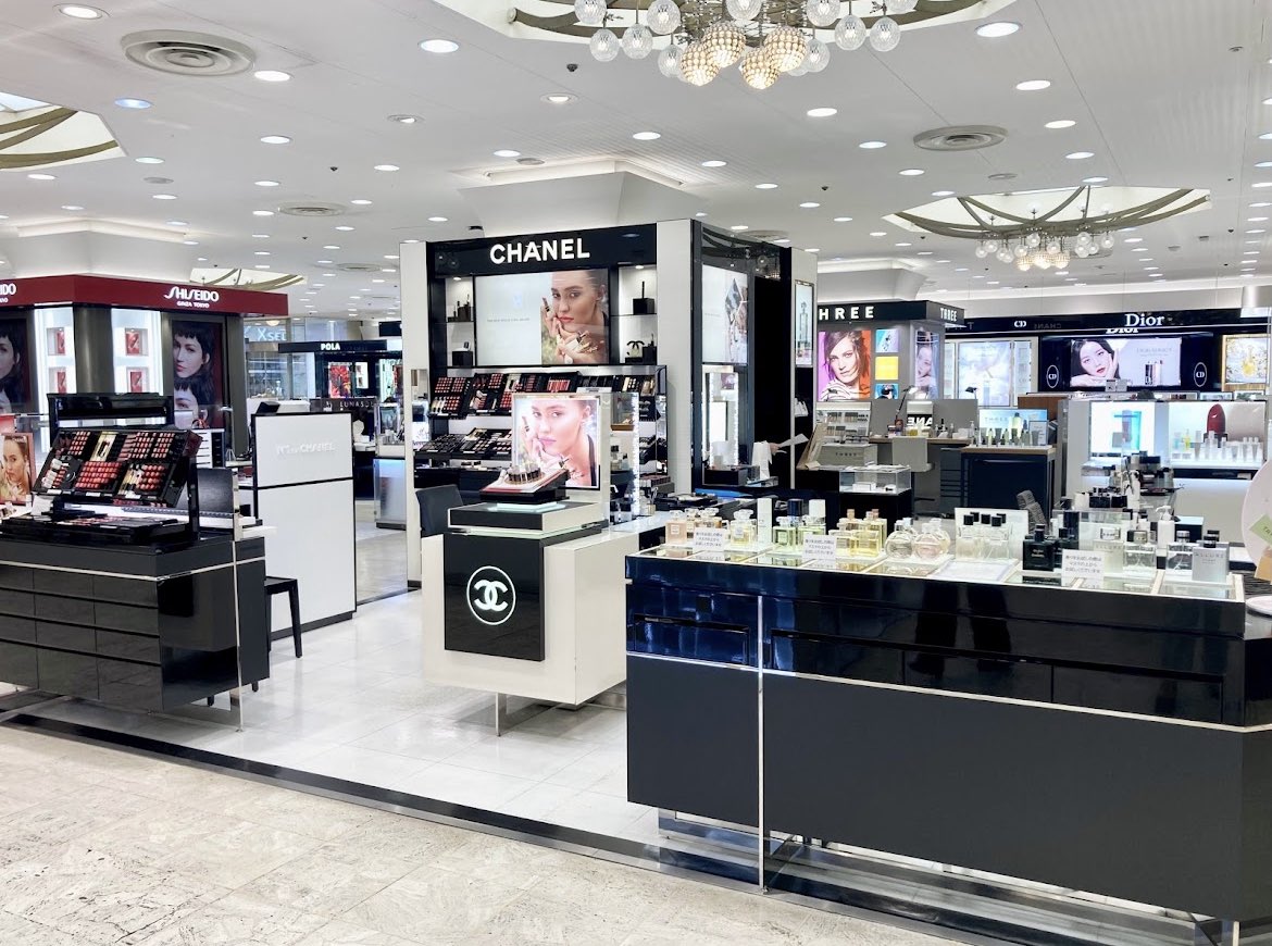 夏のコスメチケット プレゼントキャンペーン🎁 ＼ □7/18(月•祝)まで