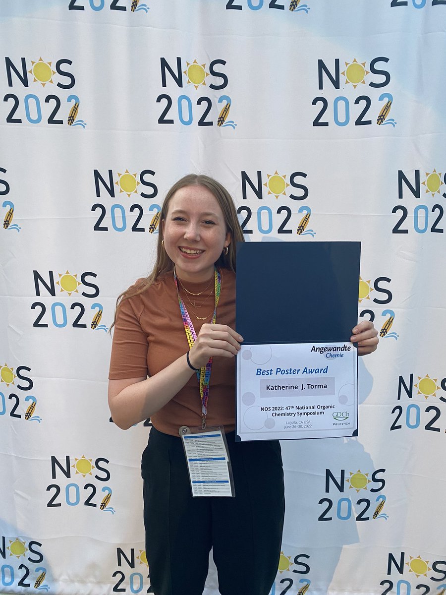 NarayanLab's tweet photo. Congratulations to @KatieJaneTorma5 for winning best poster for the Tuesday night poster session! Thank you @ACSorganic #NOS2022 https://t.co/CP3Ftg5gId