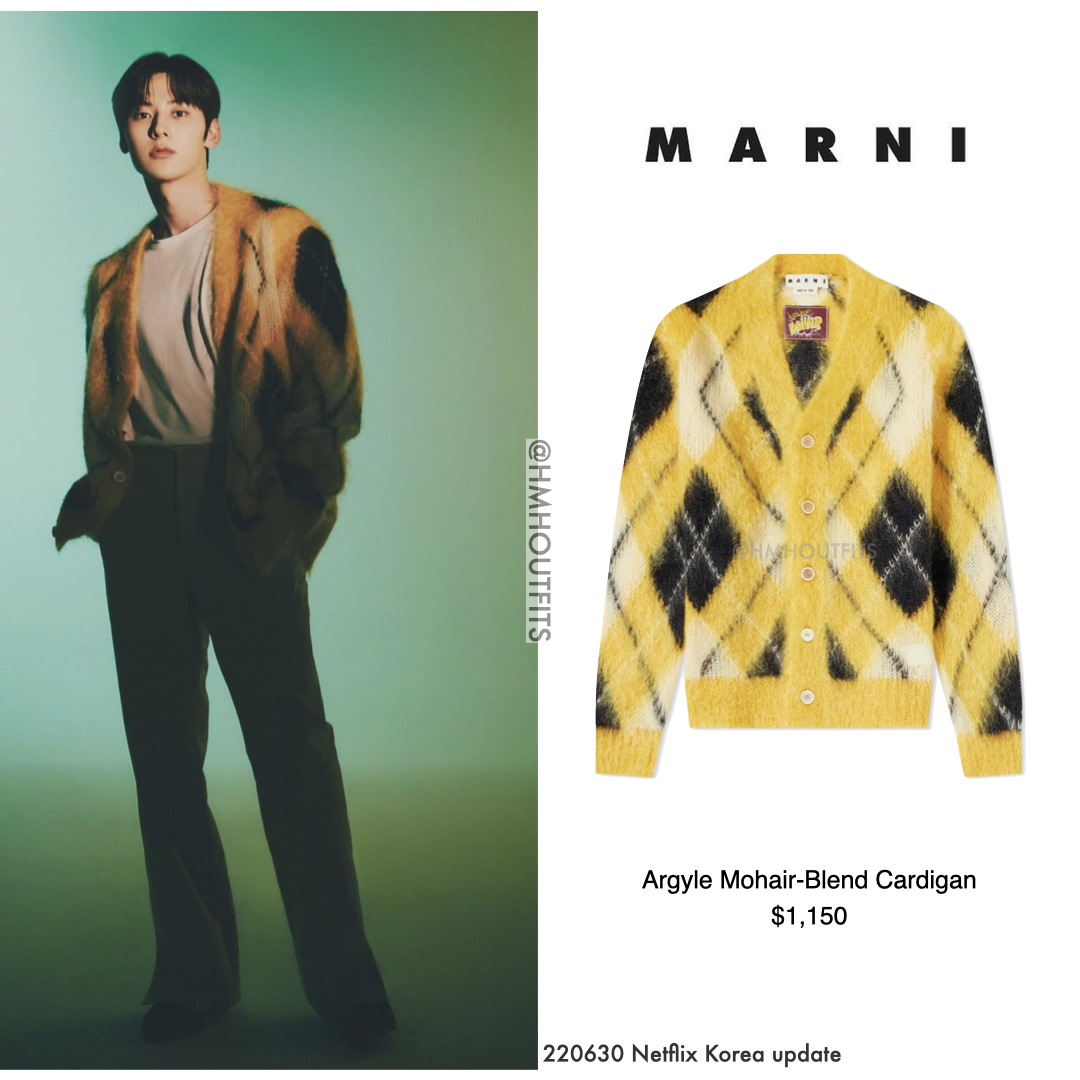 HMHOutfits's tweet photo. 220630 @NetflixKR update

Cardigan: Marni

#황민현 #민현 #HWANGMINHYUN #MINHYUN #환혼 #AlchemyofSouls https://t.co/h6n1WOiAP4