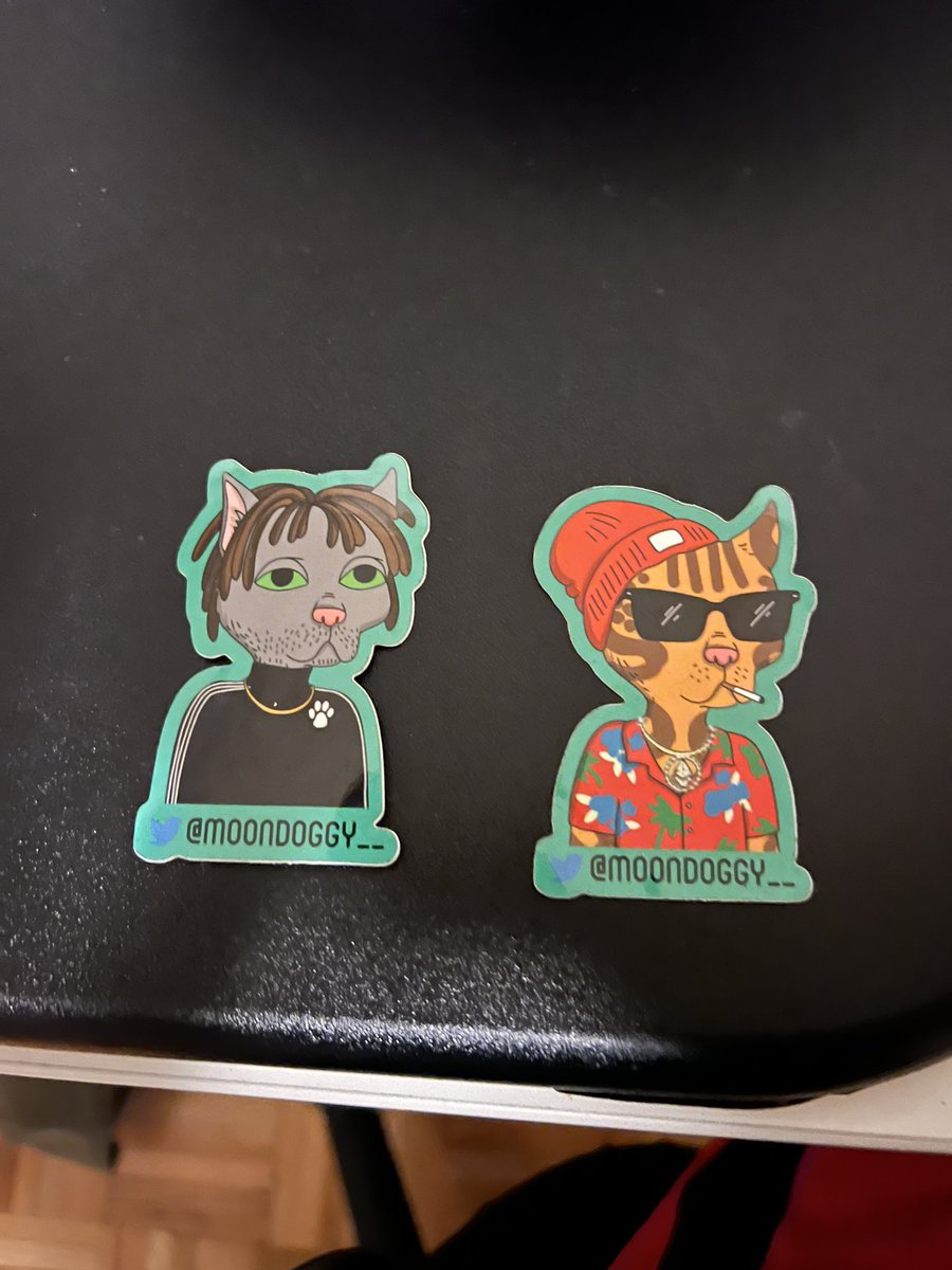 RockafellaNFTs's tweet photo. Just saying… .@GutterCatGang Gutter City was #gutterAF got to link with the gang IRL @mrcriminal1 @moondoggy__ @BloomCapital_  @MeangreenETH @hbarbacoatacos #ganggang #gcg  until the next one! https://t.co/EiBiABQpgF