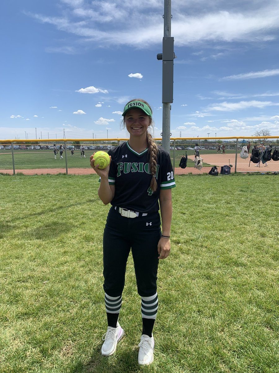 Lost 1 &amp; tied 1 today. Looking forward to bracket play Fri &amp; seeing how we compete. <a href="/shelbystivers00/">Shelby Stivers</a> is still on 🔥🔥 hit .667 w/ .800 OBP. <a href="/ChloeeShewmaker/">Chloee Shewmaker</a> was seeing a beachball today. Hit 1 out of a 250ft fence &amp; hit the top another 1 for 2B. Hit .400 w/ 1.200 SLG.