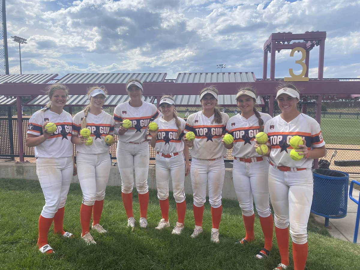 DAY 2 of the CO 🎇SPARKLER🎇 in the books 📕! <a href="/triplecrownspts/">Triple Crown Sports</a> 
Proud of this 💣 squad👏 Back on Friday @ 12pm at Olympic Park 🗓 <a href="/McNeeseSoftball/">McNeese Softball</a> @ShellieLandry <a href="/jlandreneau/">James Landreneau</a> <a href="/TGA_Nat16u_BW/">Top Gun National 16U-BW</a>